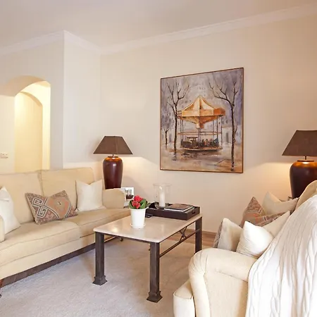 Apartment Charming With Pool Marbella