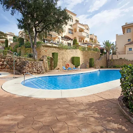 Apartment Charming With Pool